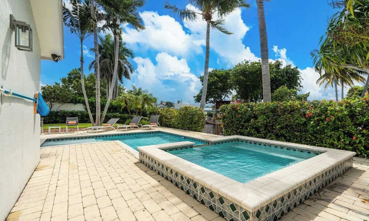 Photo of Outdoor in Deerfield Beach