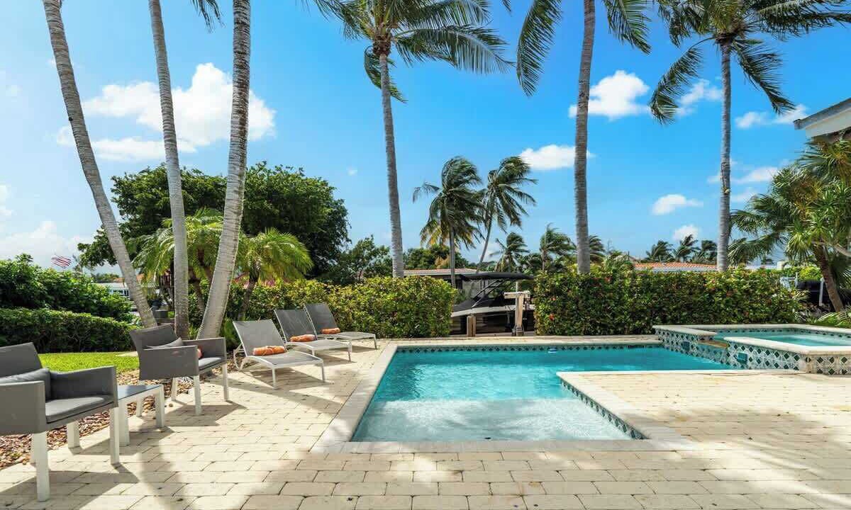 Photo of Outdoor in Deerfield Beach