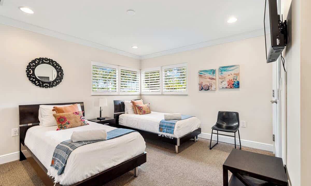 Photo of Bedroom in Deerfield Beach