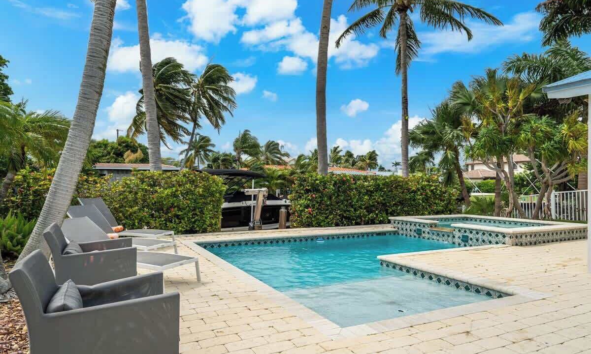 Photo of Outdoor in Deerfield Beach