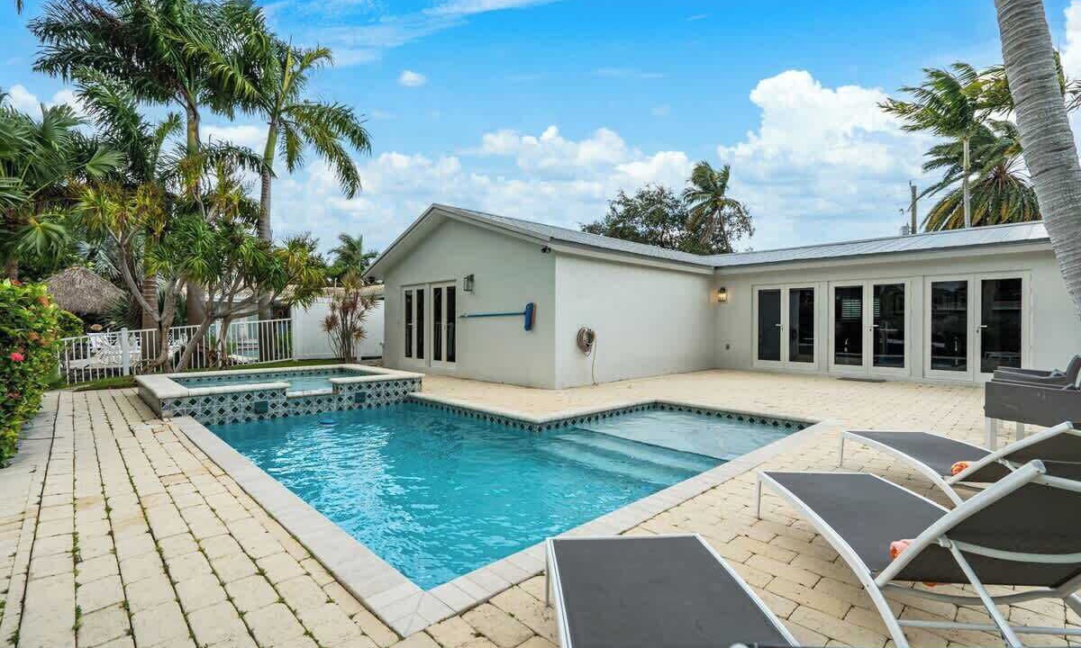 Photo of Outdoor in Deerfield Beach