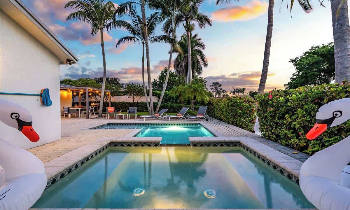 Photo of Outdoor in Deerfield Beach
