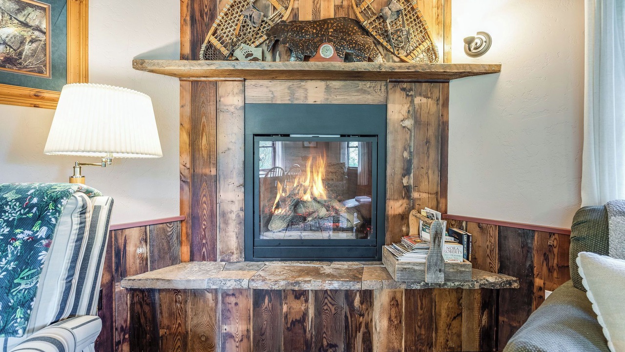 Photo of Livingroom in Martin City