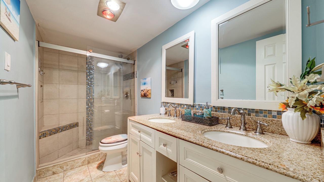 Photo of Bathroom in Hollywood South Central Beach