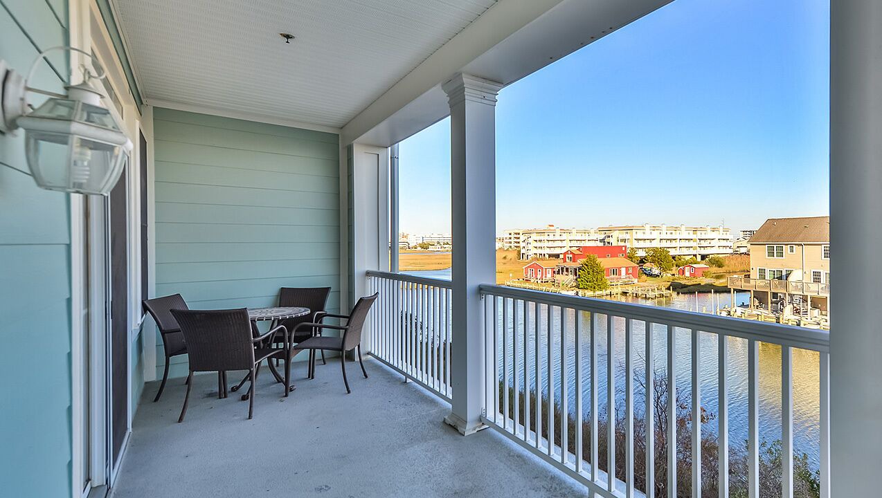 Photo of Patio Balcony in Sunset Island