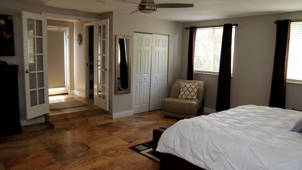 Photo of Outdoor in Middle River Terrace