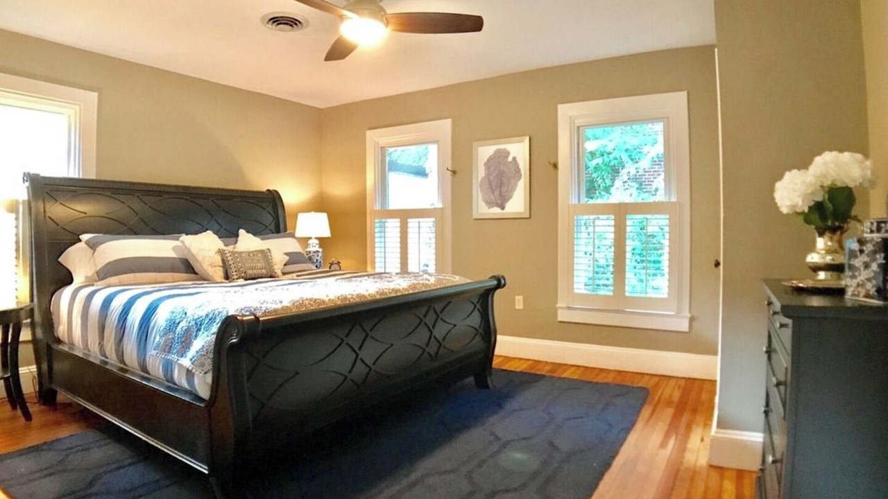 Photo of Bedroom in Historic District
