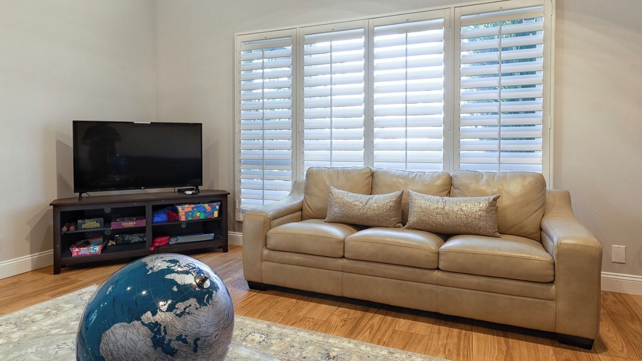 Photo of Livingroom in Boca Del Mar