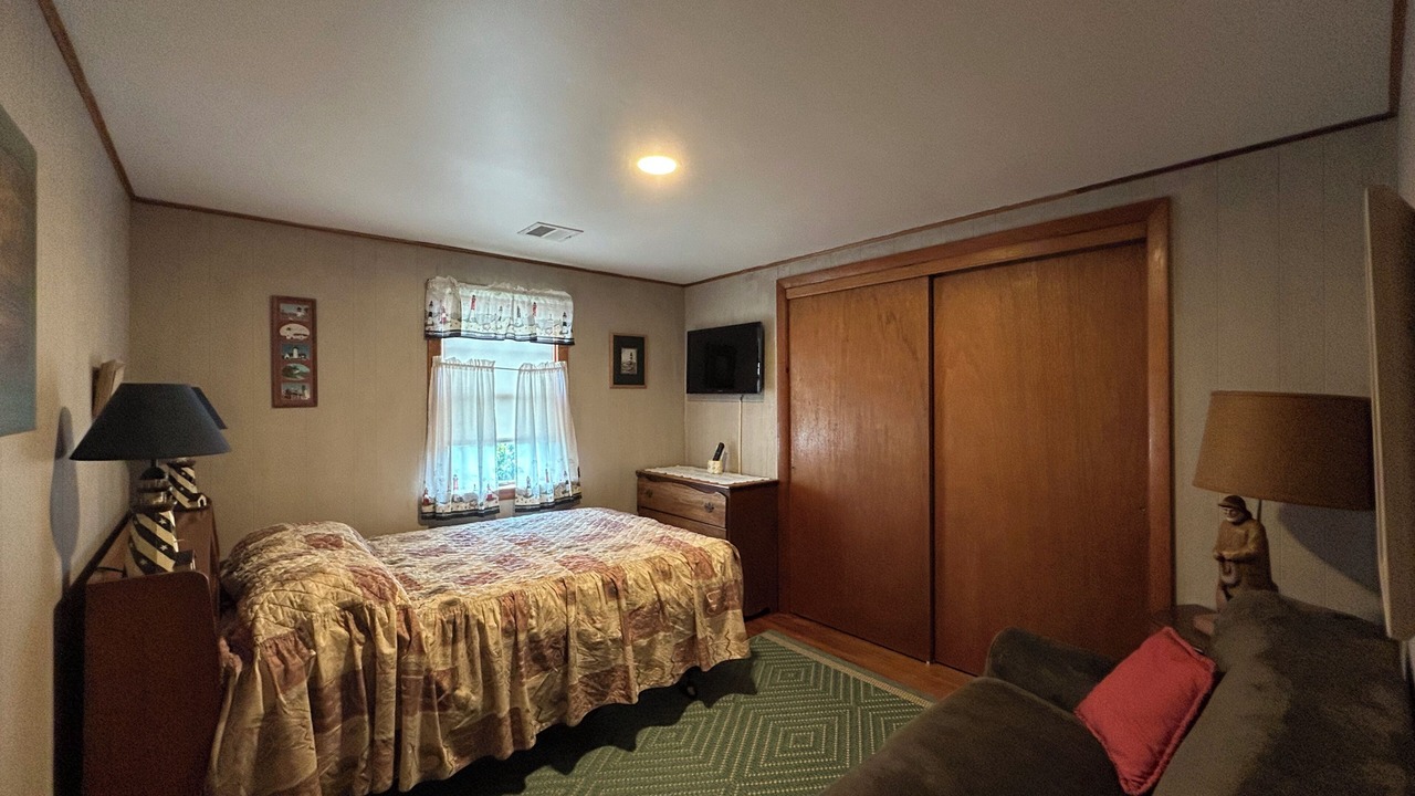 Photo of Bedroom in Falmouth