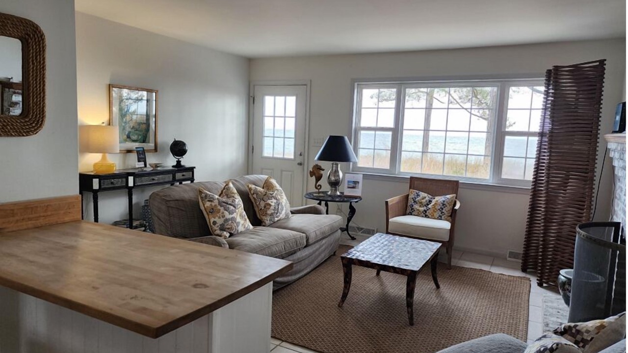 Photo of Livingroom in Point Lookout