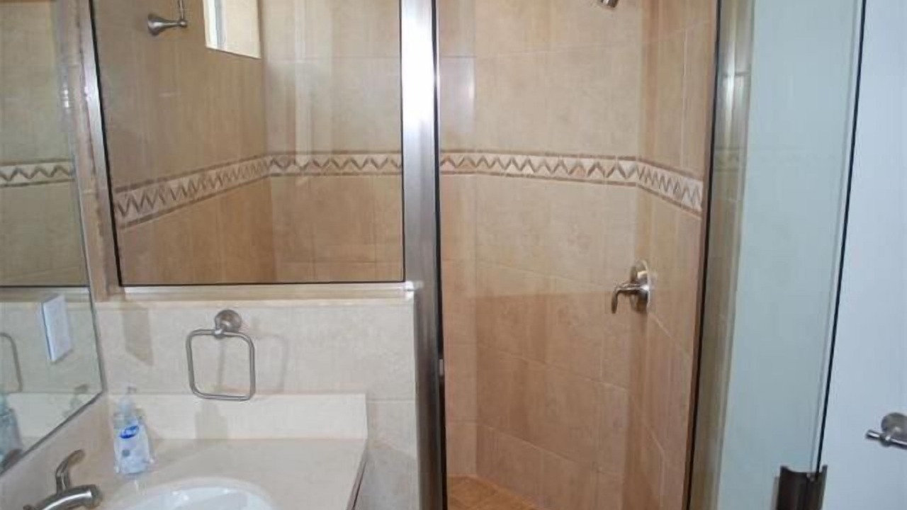 Photo of Bathroom in Lauderdale-by-the-Sea