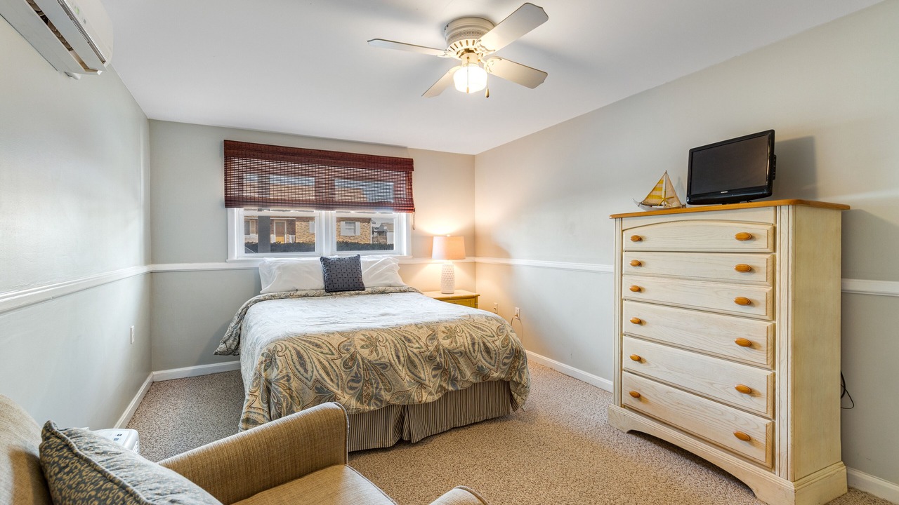 Photo of Bedroom in Little Salisbury