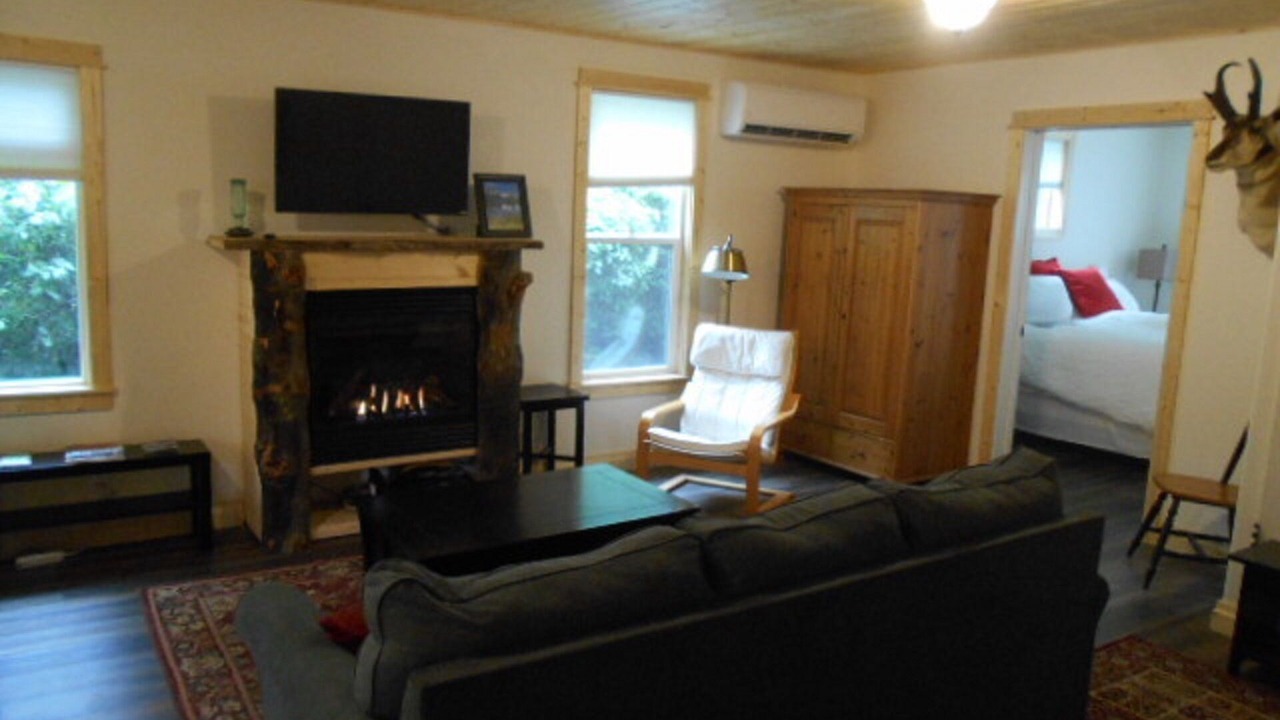Photo of Livingroom in Columbia Falls