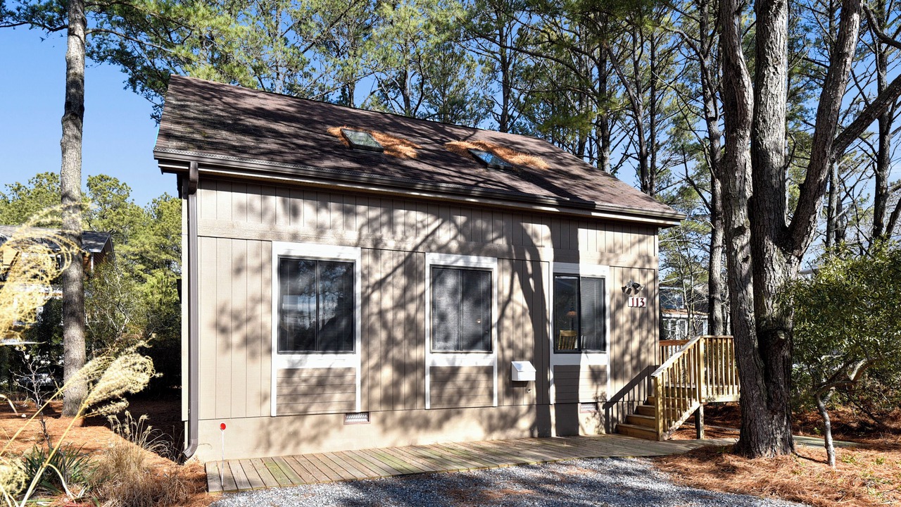 Photo of Outdoor in Sandpiper Pines