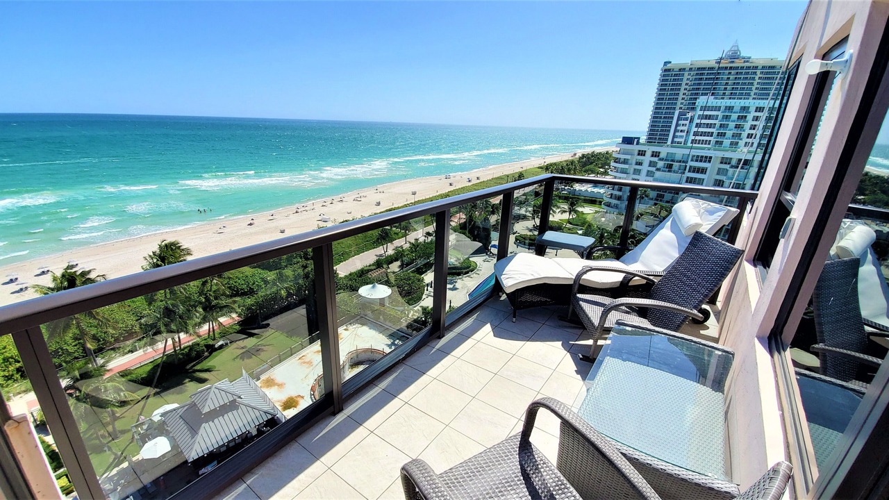 Photo of Outdoor in Mid Beach