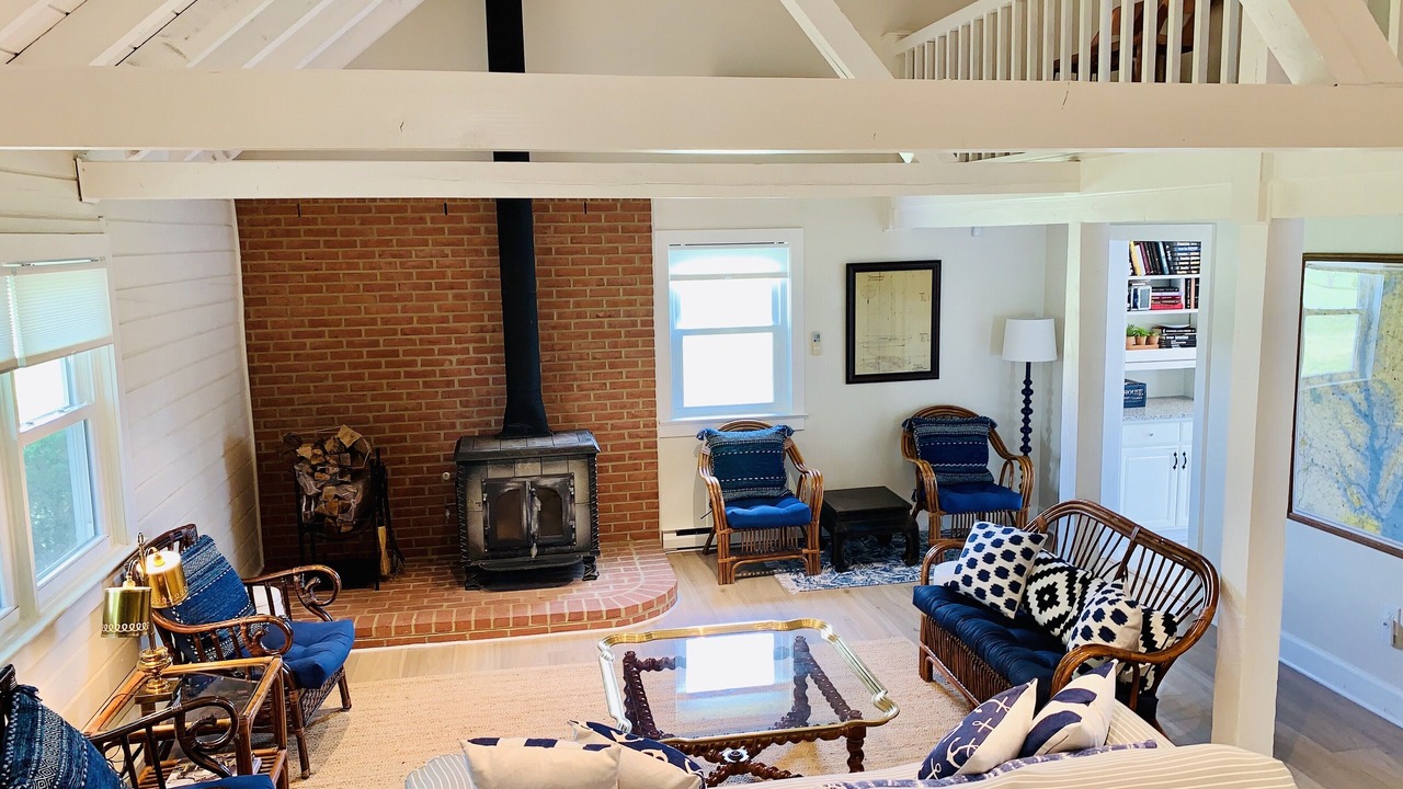 Photo of Livingroom in St. Michaels