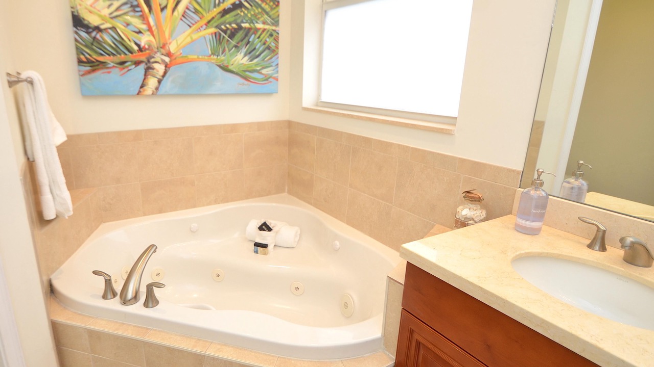 Photo of Bathroom in Lauderdale-by-the-Sea