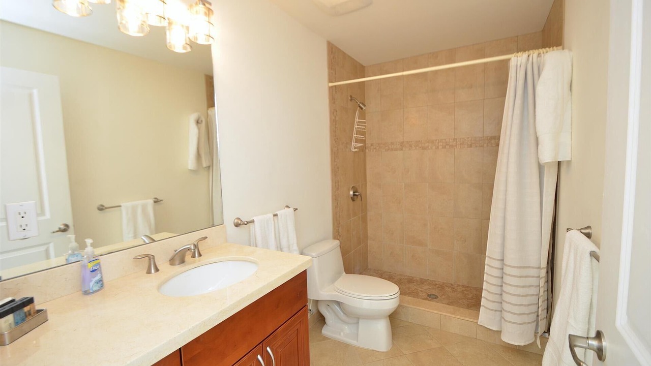 Photo of Bathroom in Lauderdale-by-the-Sea