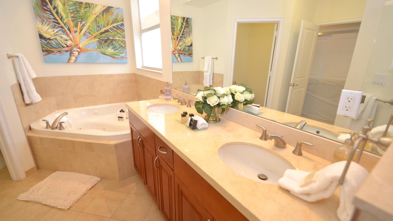 Photo of Bathroom in Lauderdale-by-the-Sea