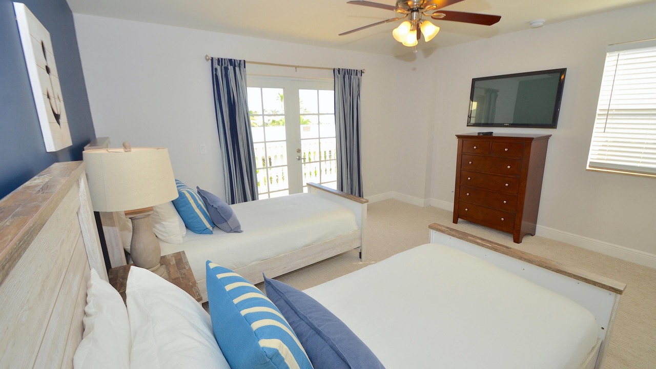 Photo of Patio Balcony in Lauderdale-by-the-Sea