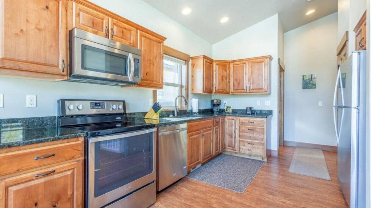 Photo of Kitchen in West Glacier