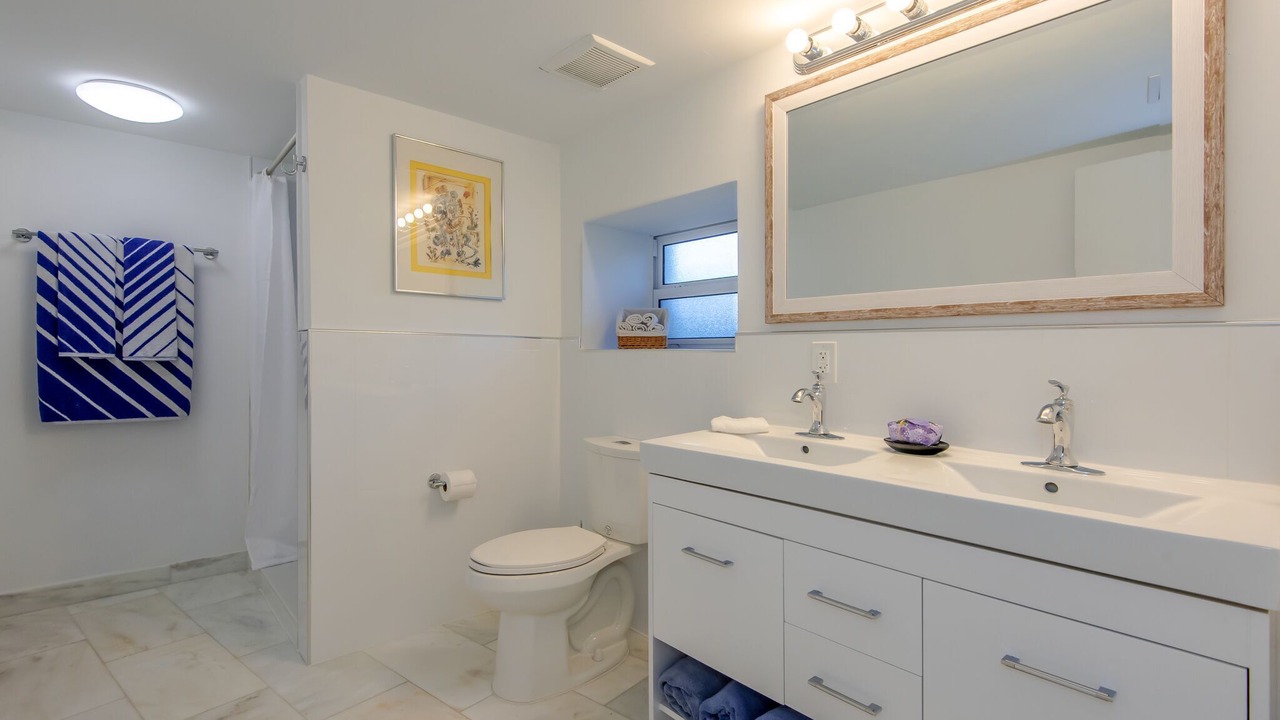 Photo of Bathroom in East Fort Lauderdale
