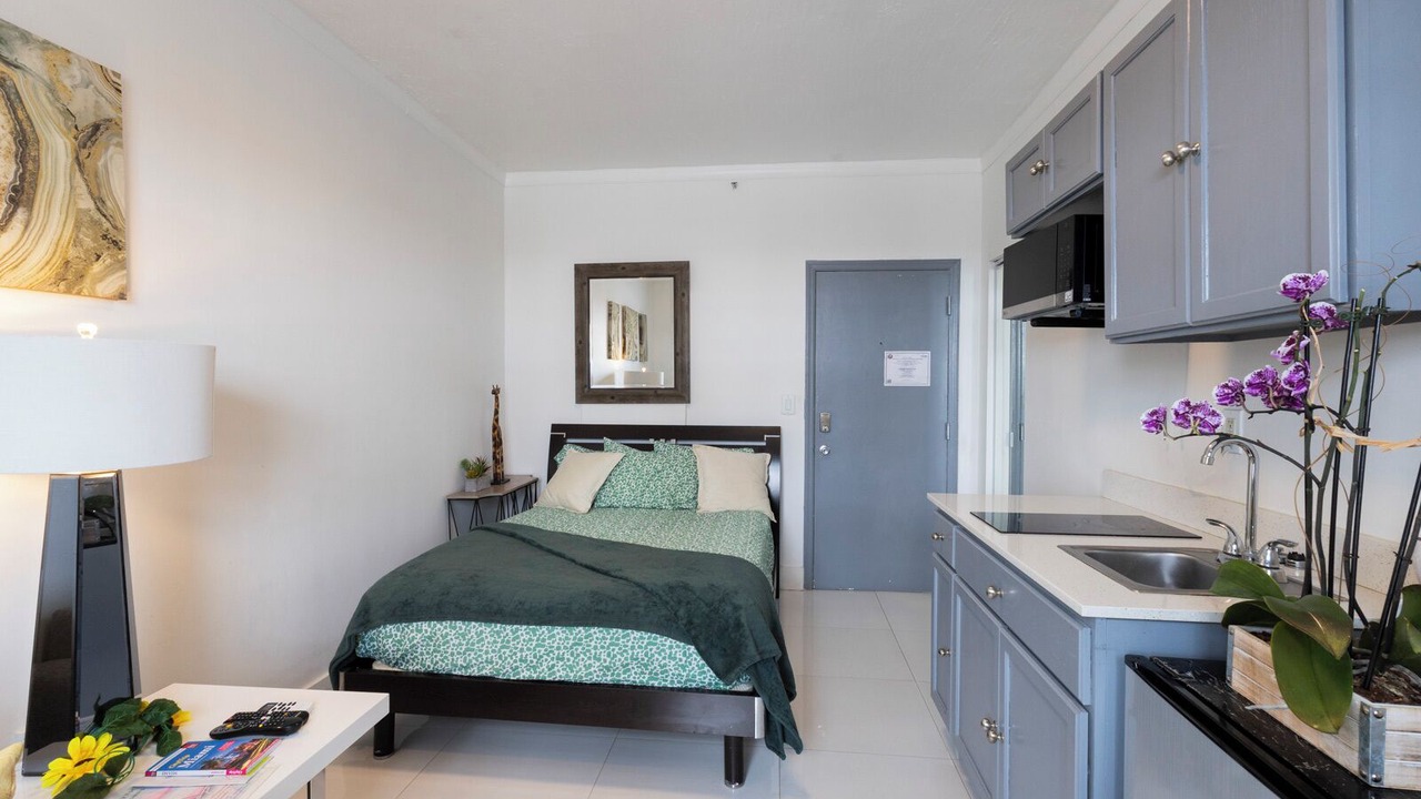 Photo of Bedroom in South Pointe