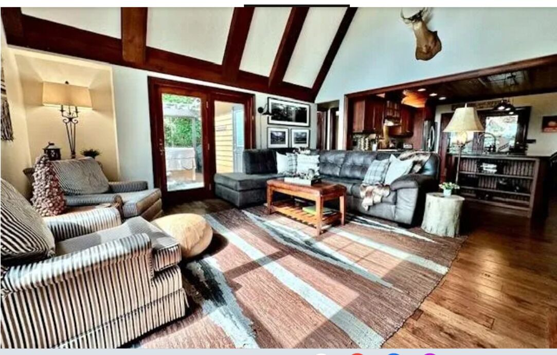 Photo of Bedroom in Edray