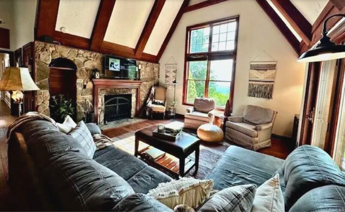 Photo of Bedroom in Edray