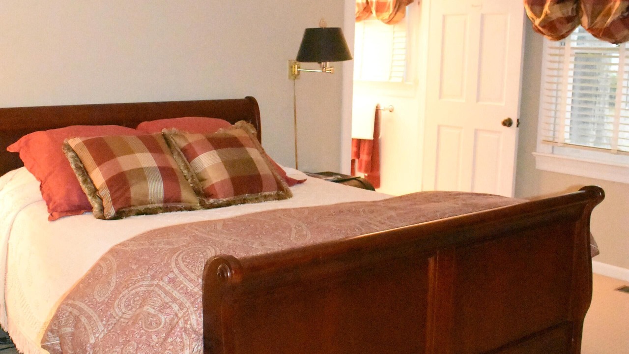 Photo of Bedroom in Tasley