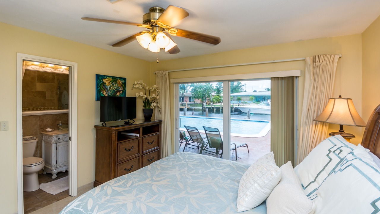 Photo of Bedroom in Lighthouse Point