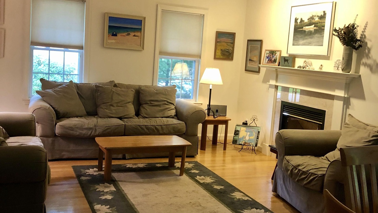 Photo of Livingroom in East Falmouth