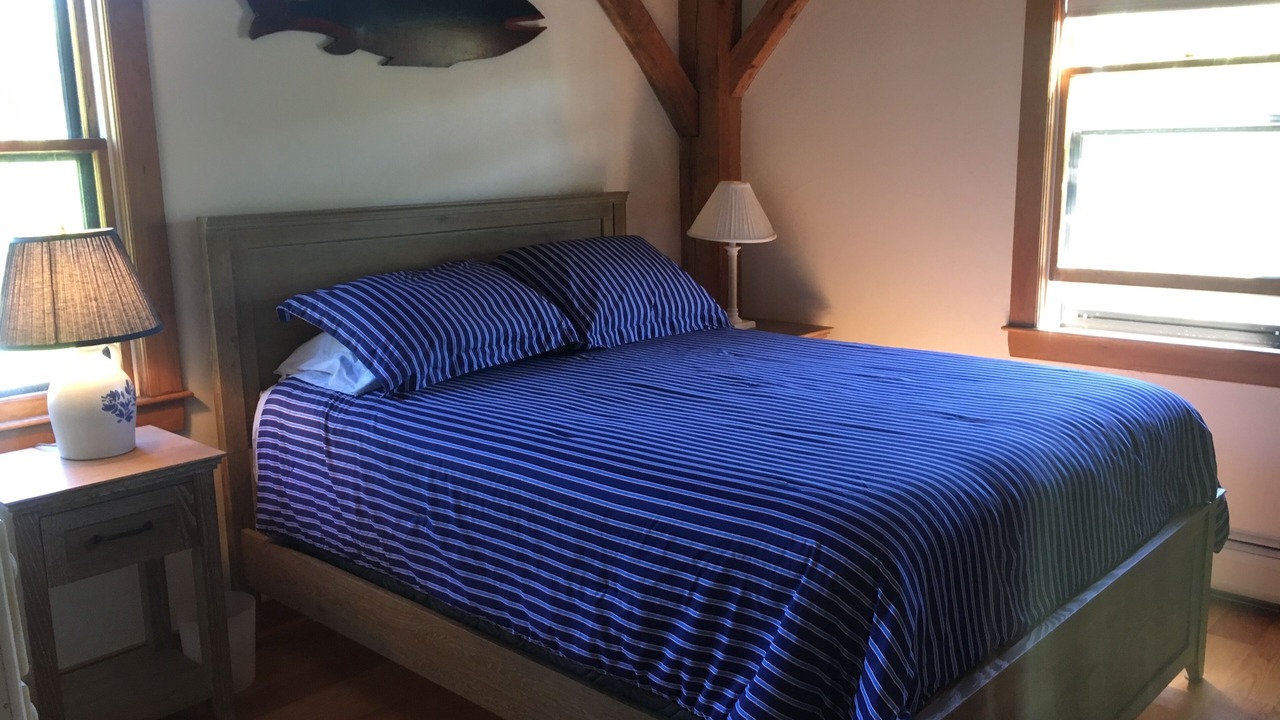 Photo of Bedroom in Tom Nevers
