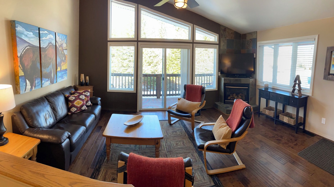 Photo of Livingroom in Whitefish