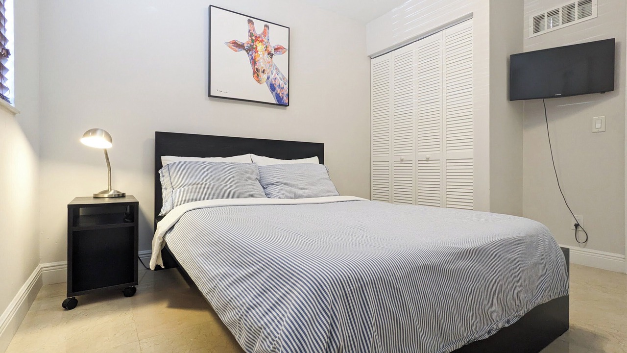 Photo of Bedroom in Pompano Isles