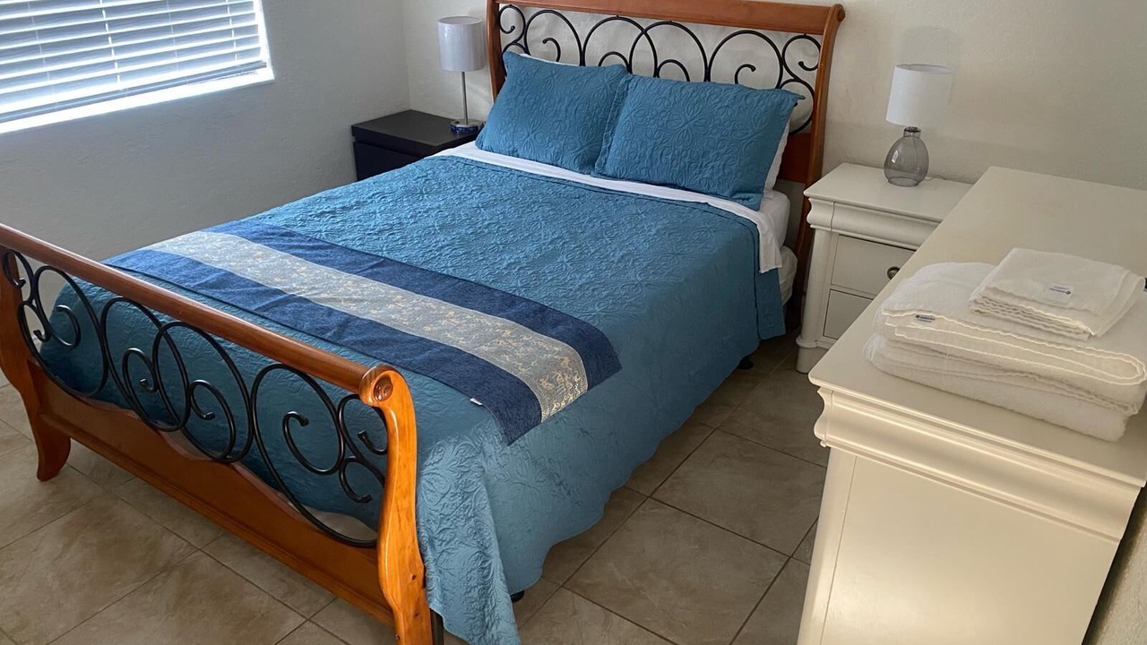 Photo of Bedroom in Highland Garden