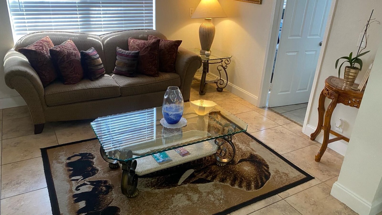 Photo of Livingroom in Highland Garden