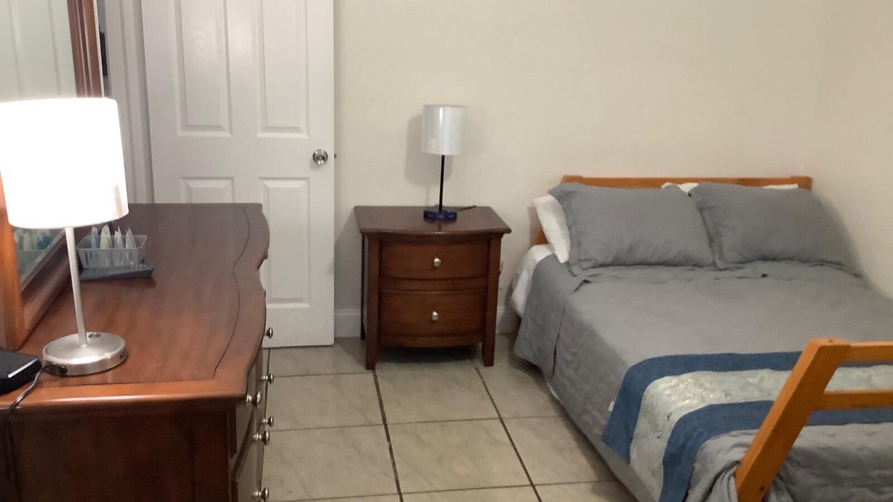 Photo of Bedroom in Highland Garden
