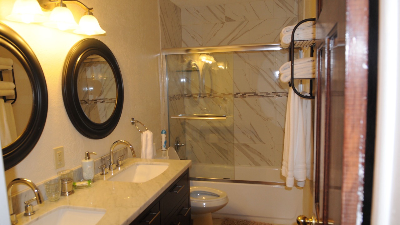Photo of Bathroom in Pompano Isles