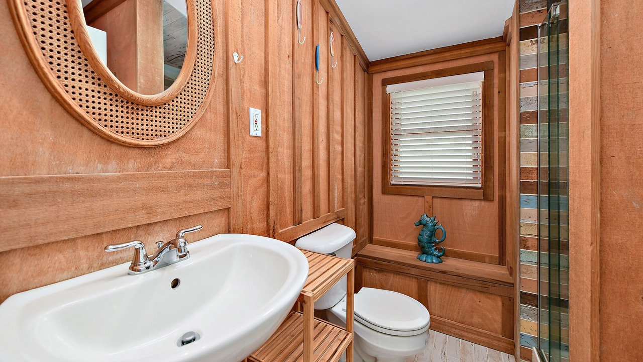 Photo of Bathroom in Bethany Beach