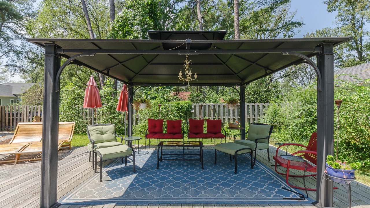Photo of Patio Balcony in Colonial Beach