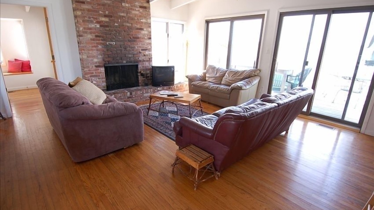Photo of Livingroom in Loveladies