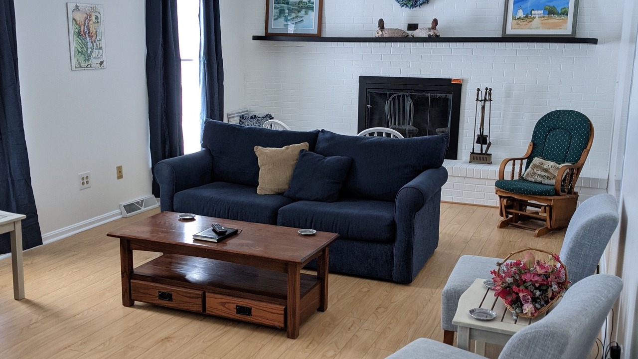 Photo of Livingroom in Dameron