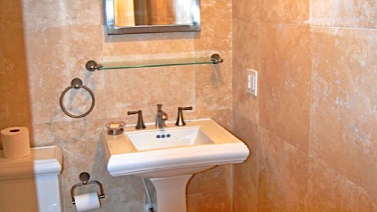Photo of Bathroom in Deerfield Beach