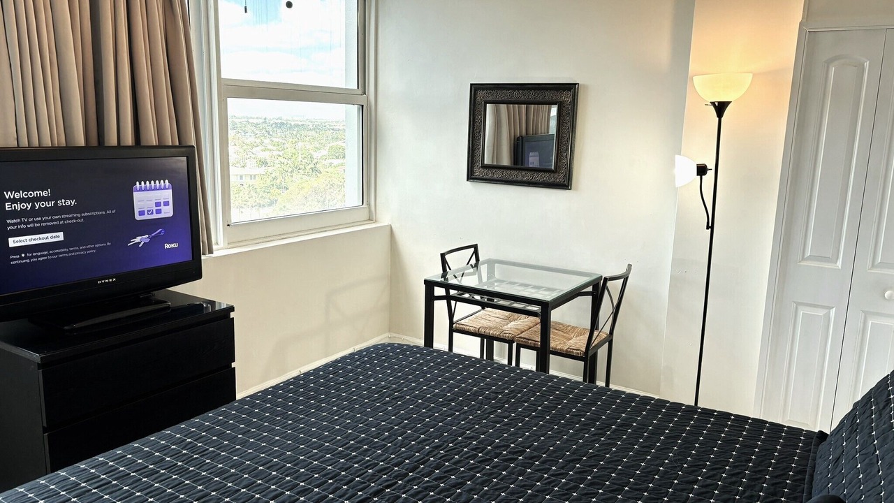 Photo of Bedroom in Galt Mile