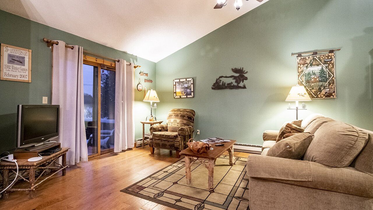 Photo of Livingroom in Lake Placid