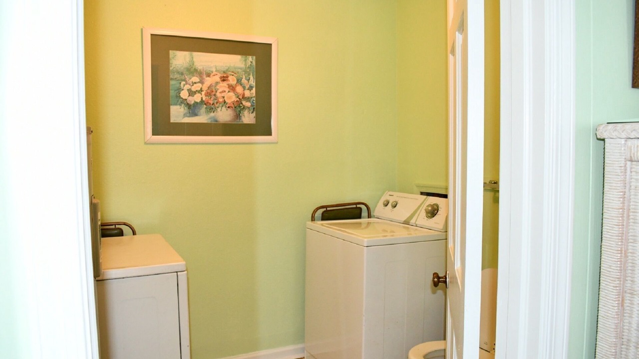 Photo of Bedroom in Sandbridge