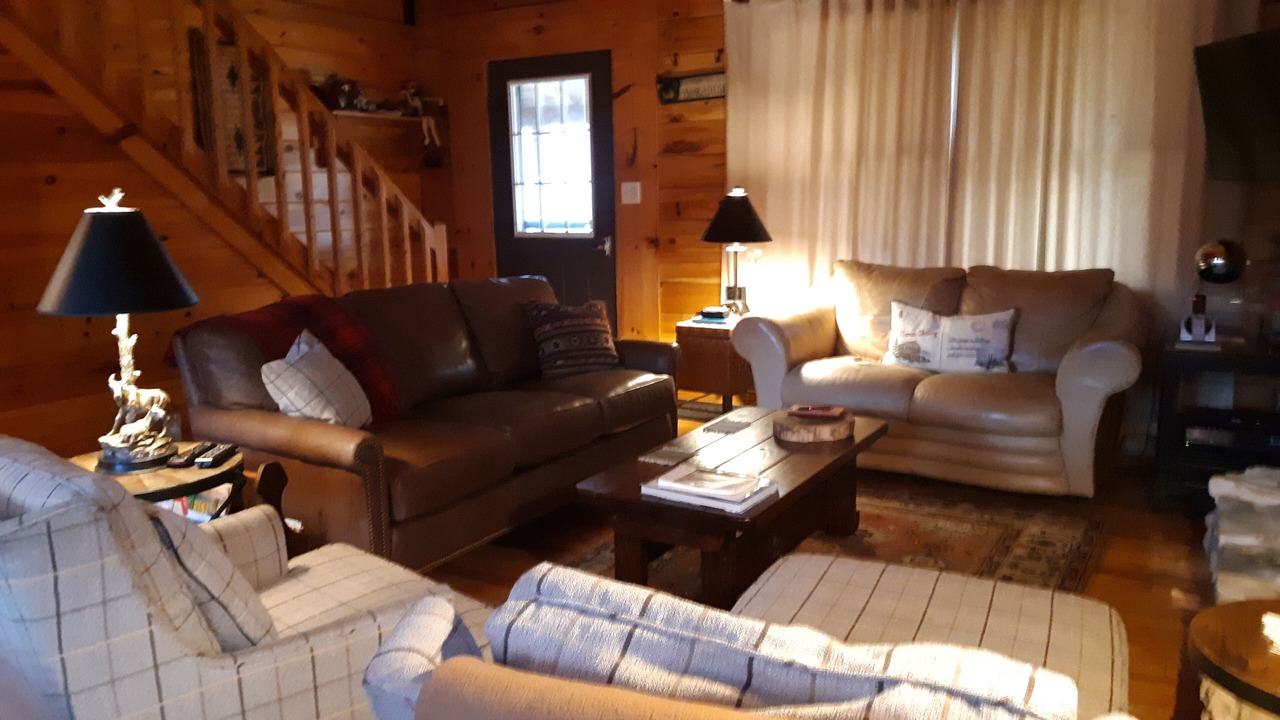 Photo of Livingroom in Slatyfork Farm