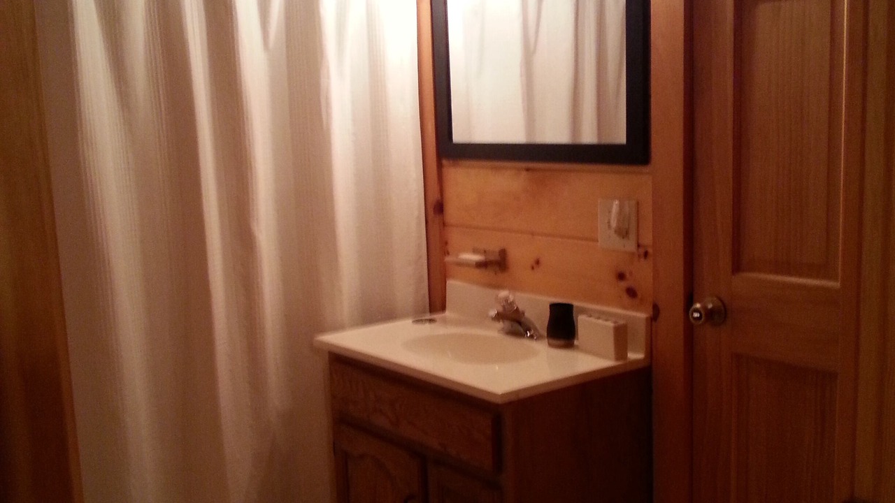 Photo of Bathroom in Slatyfork Farm
