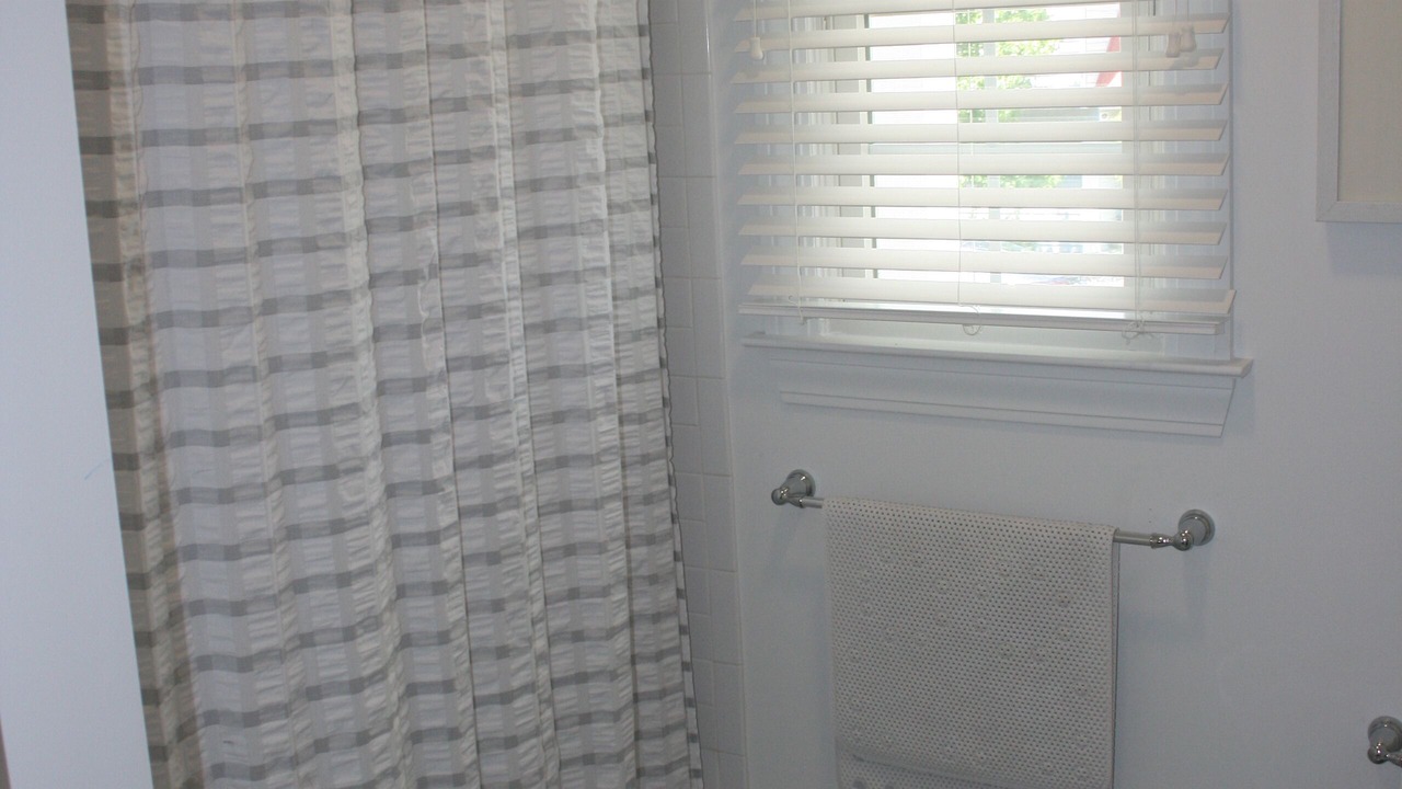 Photo of Bathroom in Stone Harbor